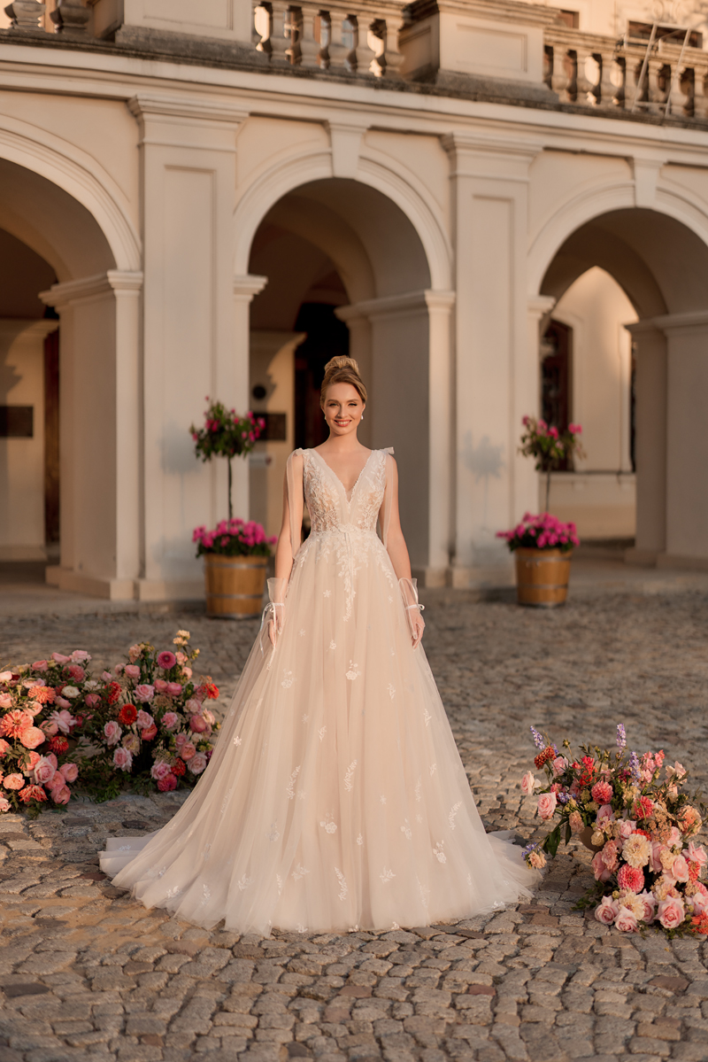 Menyasszonyi ruhák - 1172 - Angela Bianca - Astra